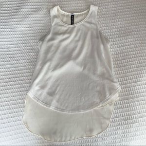 Design Lab white crochet back double layer tank size Small